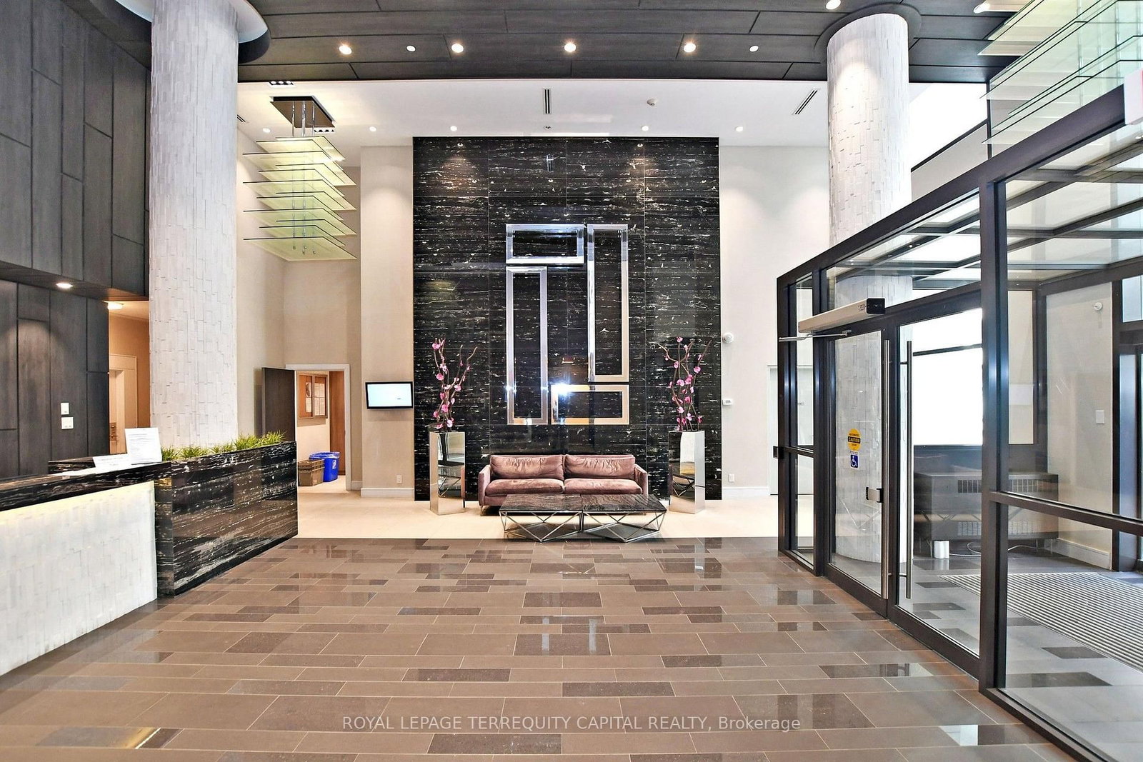 9199 Yonge Street • #306 • Richmond Hill, ON photo 3