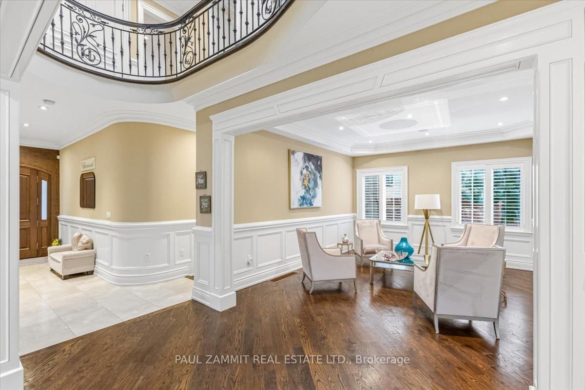 83 Grandview Avenue • Markham, ON photo 10