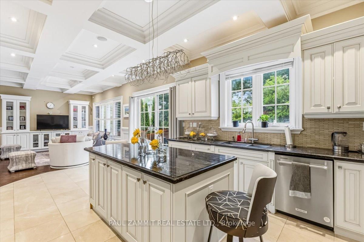 83 Grandview Avenue • Markham, ON photo 18