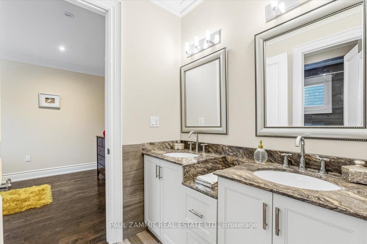83 Grandview Avenue • Markham, ON photo 33