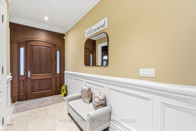 83 Grandview Avenue • Markham, ON photo 7