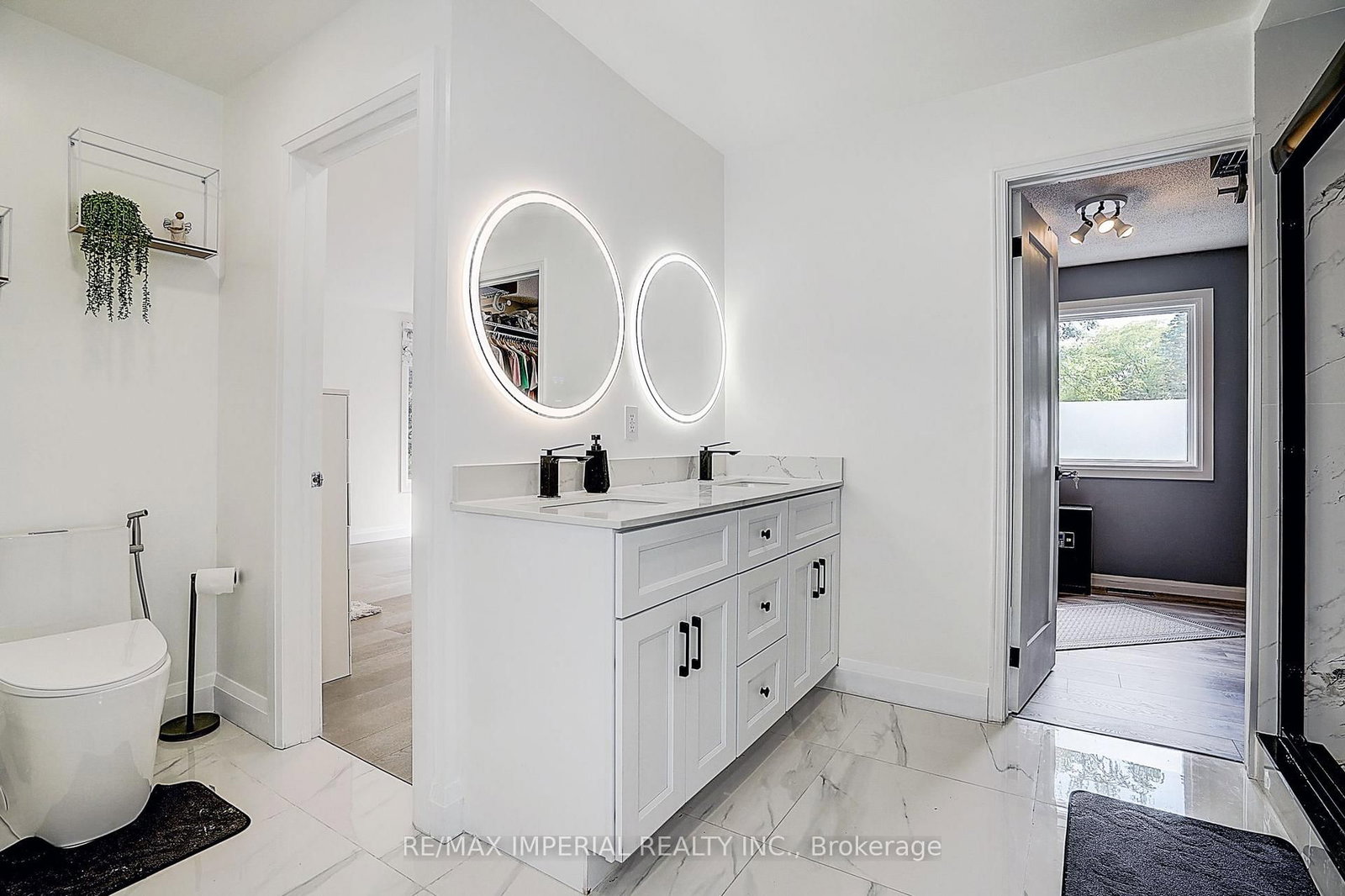 176 Timpson Drive • Aurora, ON photo 24