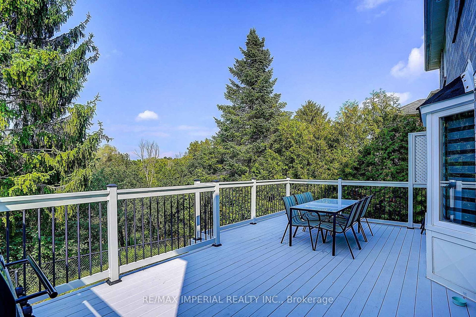 176 Timpson Drive • Aurora, ON photo 36
