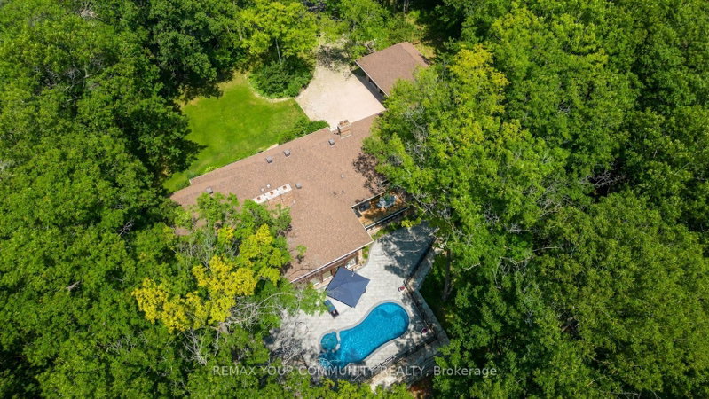 76 Trailwood Crescent