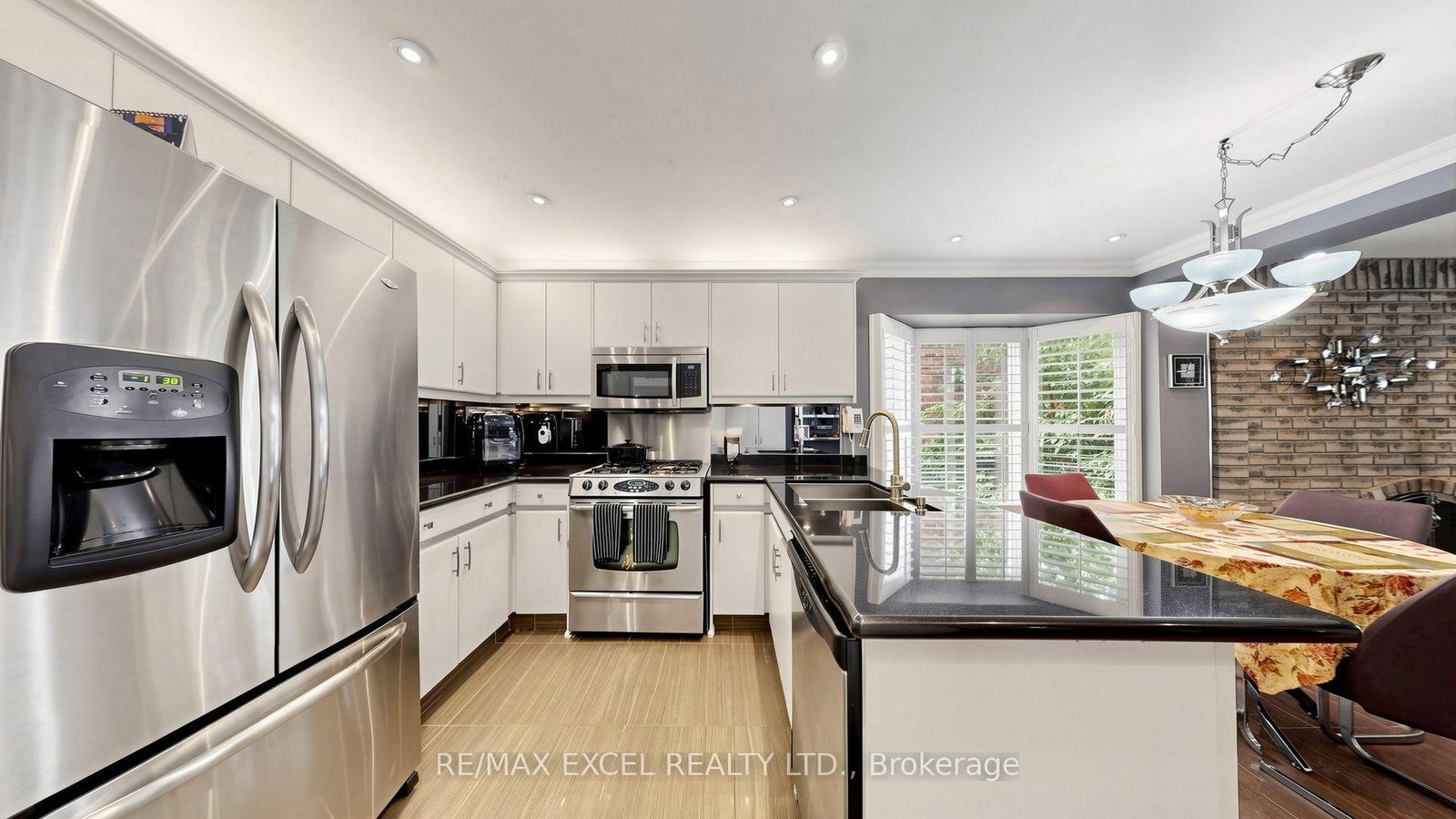 11 Alexis Road • Markham, ON photo 16