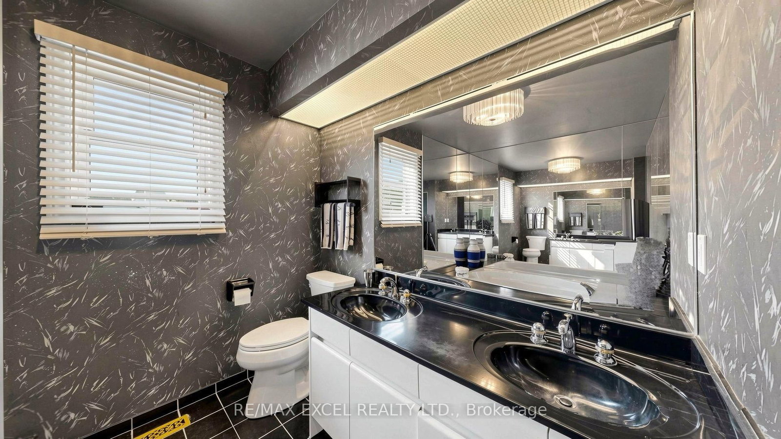 11 Alexis Road • Markham, ON photo 30