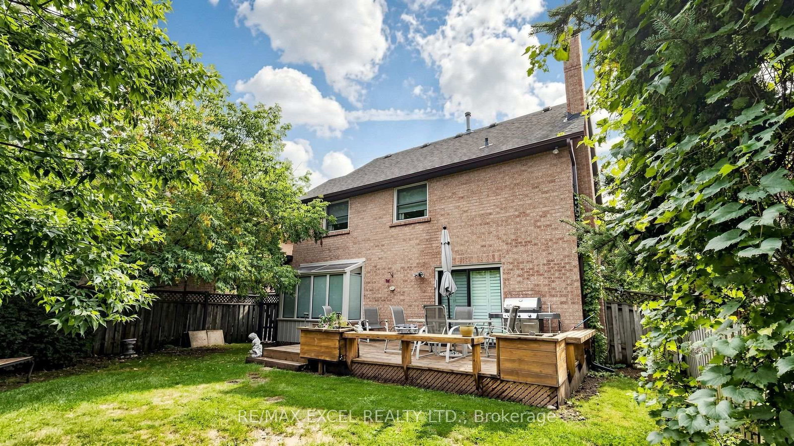 11 Alexis Road • Markham, ON photo 39