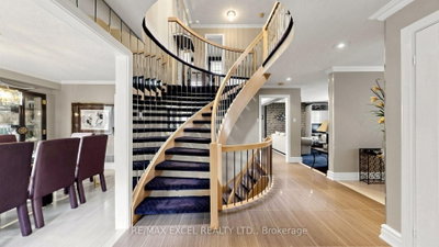 11 Alexis Road • Markham, ON photo 5