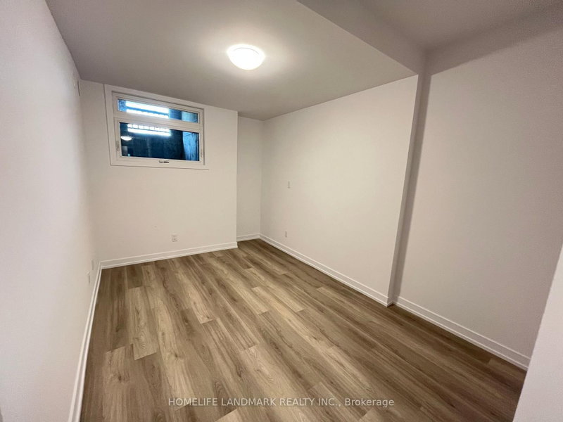 316 - 5 Bancroft Lane