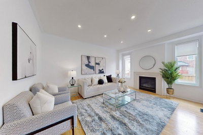 7 Tufo Avenue • Markham, ON photo 8