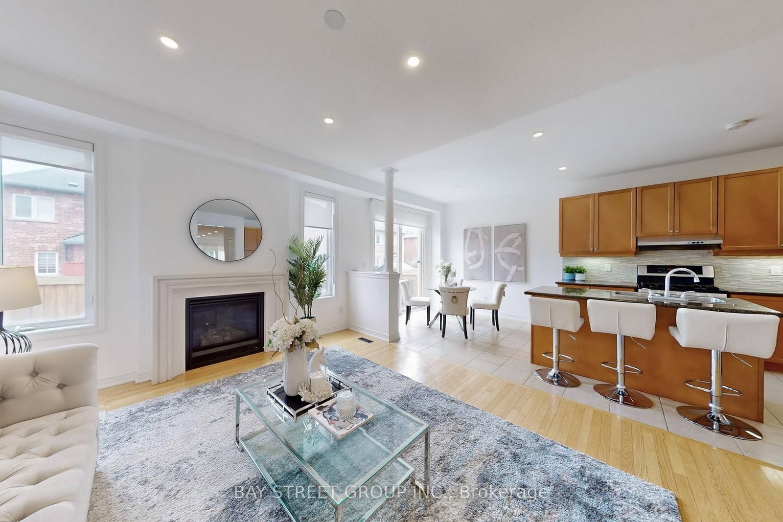7 Tufo Avenue • Markham, ON photo 9