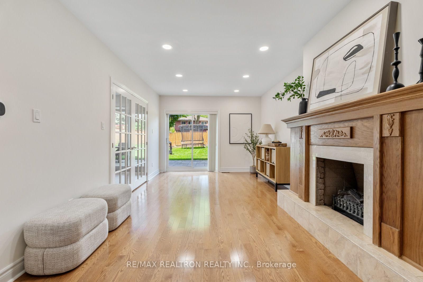 132 Morgan Avenue • Markham, ON photo 18