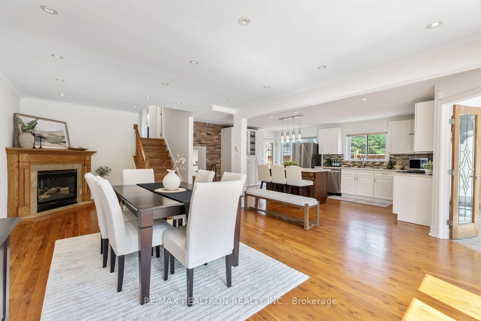 132 Morgan Avenue • Markham, ON photo 8