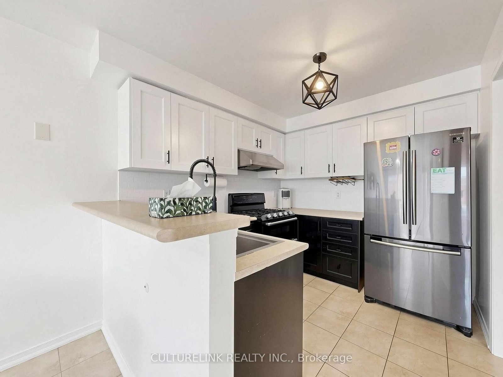 114 Duffin Drive • Whitchurch-Stouffville, ON photo 17