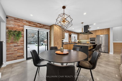 1386 Gilford Road • Innisfil, ON photo 6