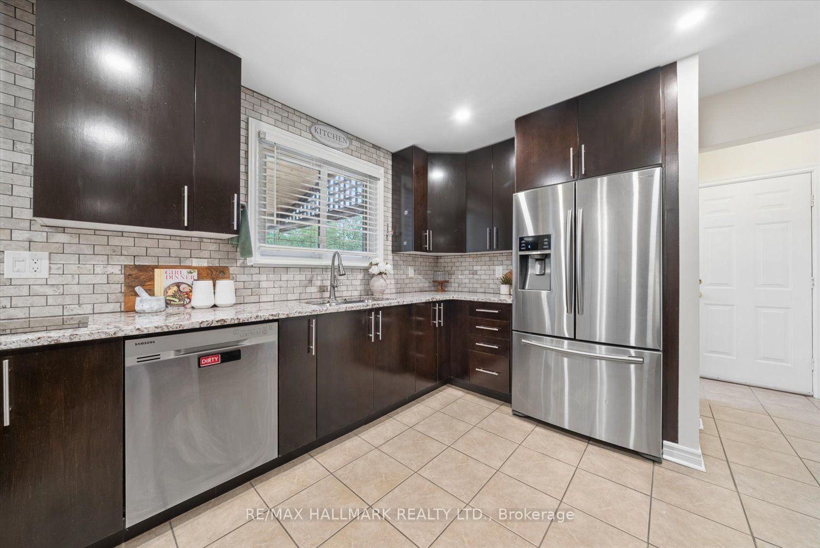 166 James Street • Bradford West Gwillimbury, ON photo 17
