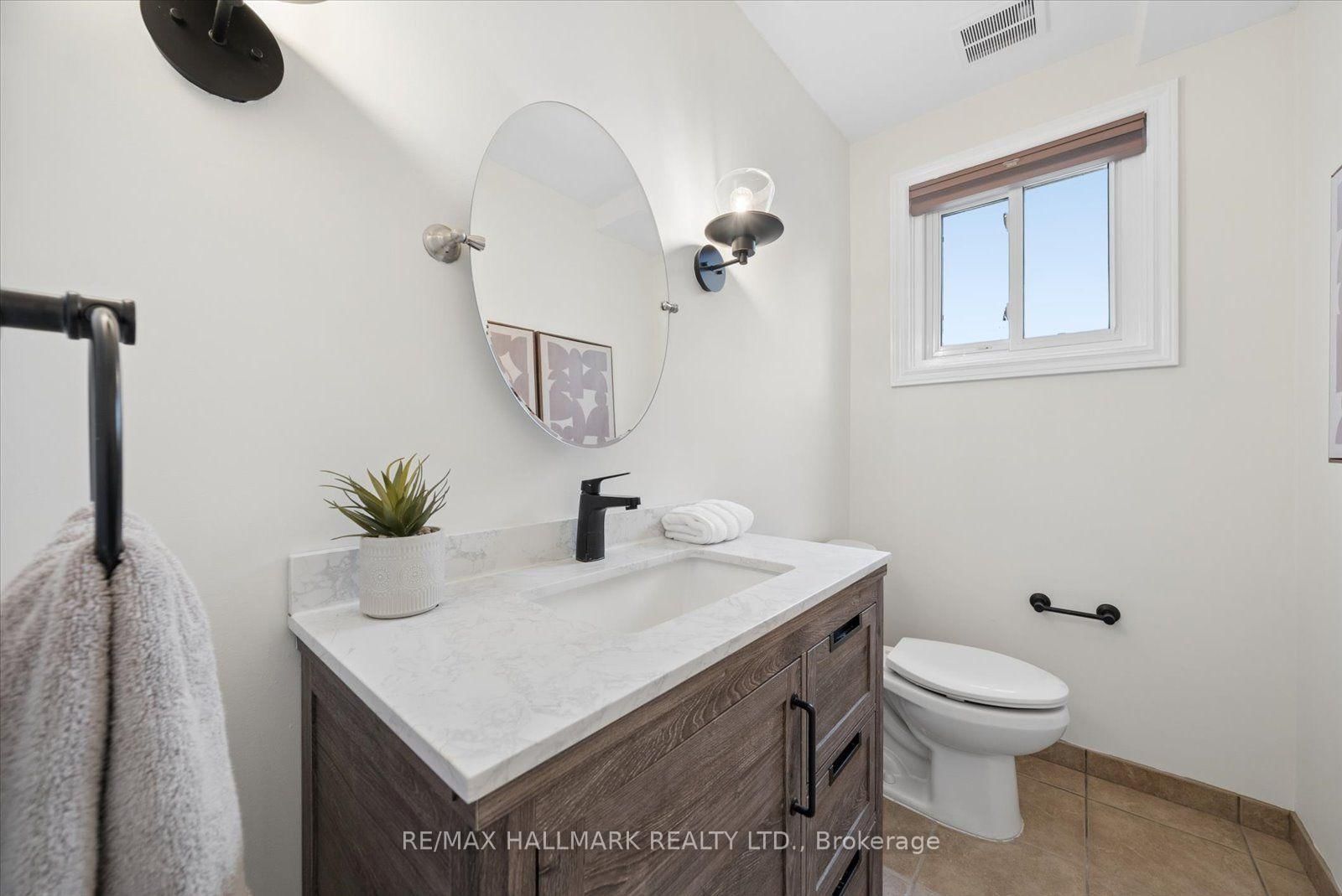 166 James Street • Bradford West Gwillimbury, ON photo 19