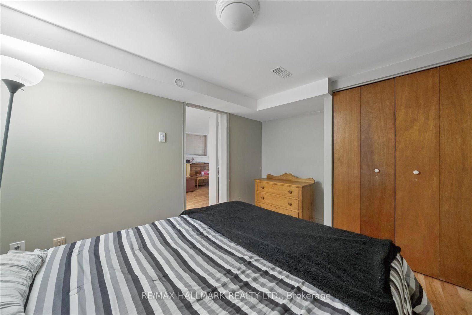 166 James Street • Bradford West Gwillimbury, ON photo 35