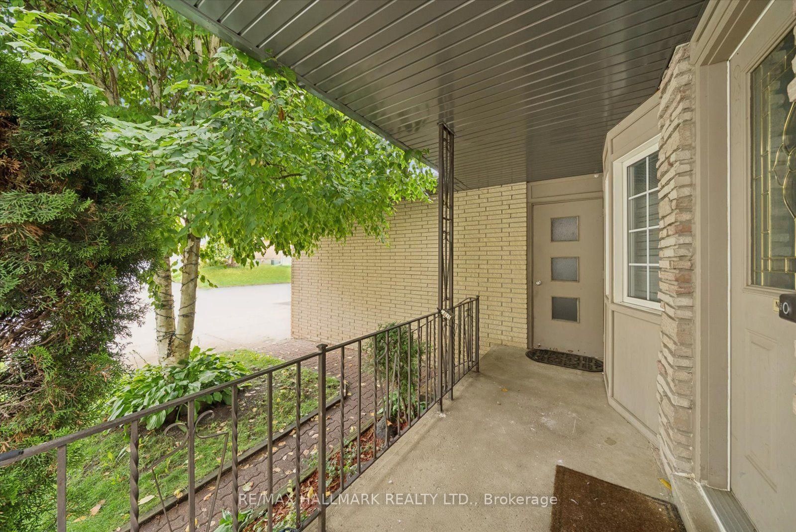 166 James Street • Bradford West Gwillimbury, ON photo 4