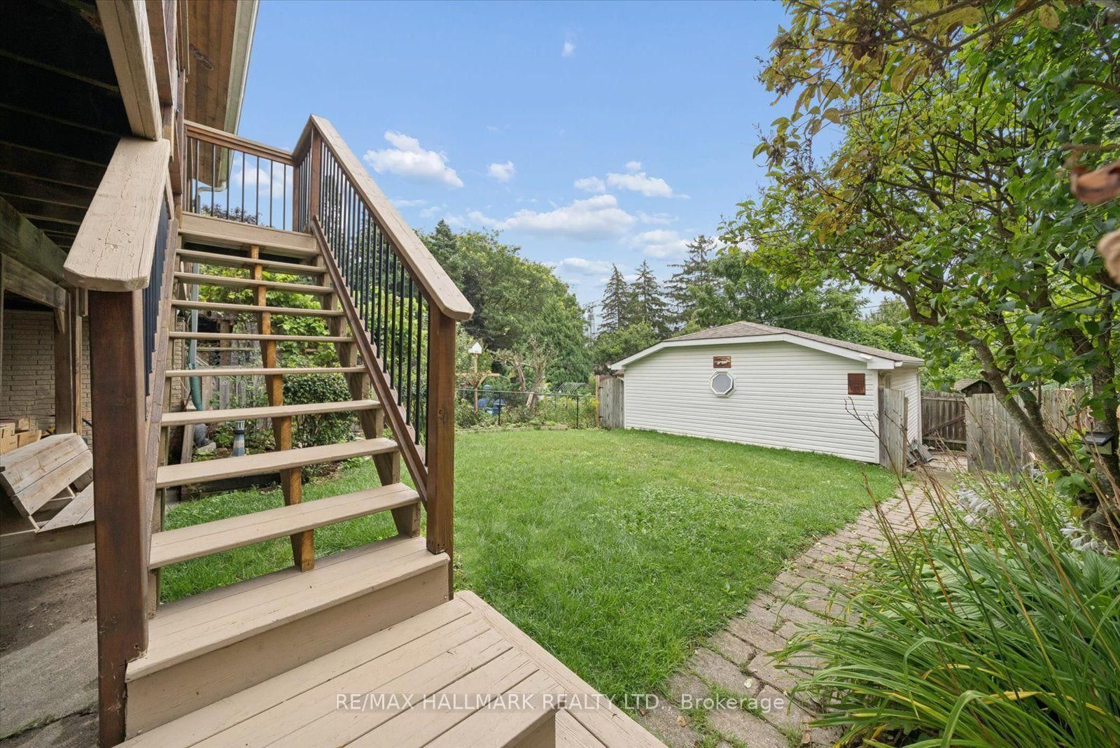 166 James Street • Bradford West Gwillimbury, ON photo 43