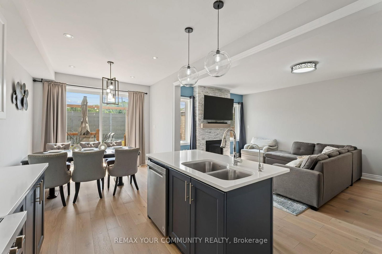 99 Walker Boulevard • New Tecumseth, ON photo 13