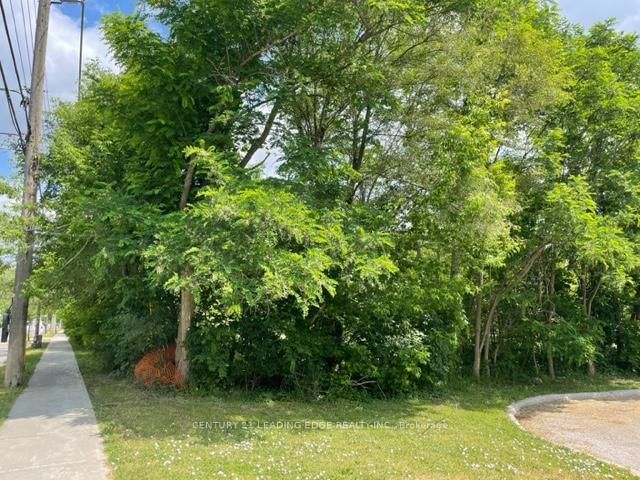 49 Main St. South Unionville • Markham, ON photo 7