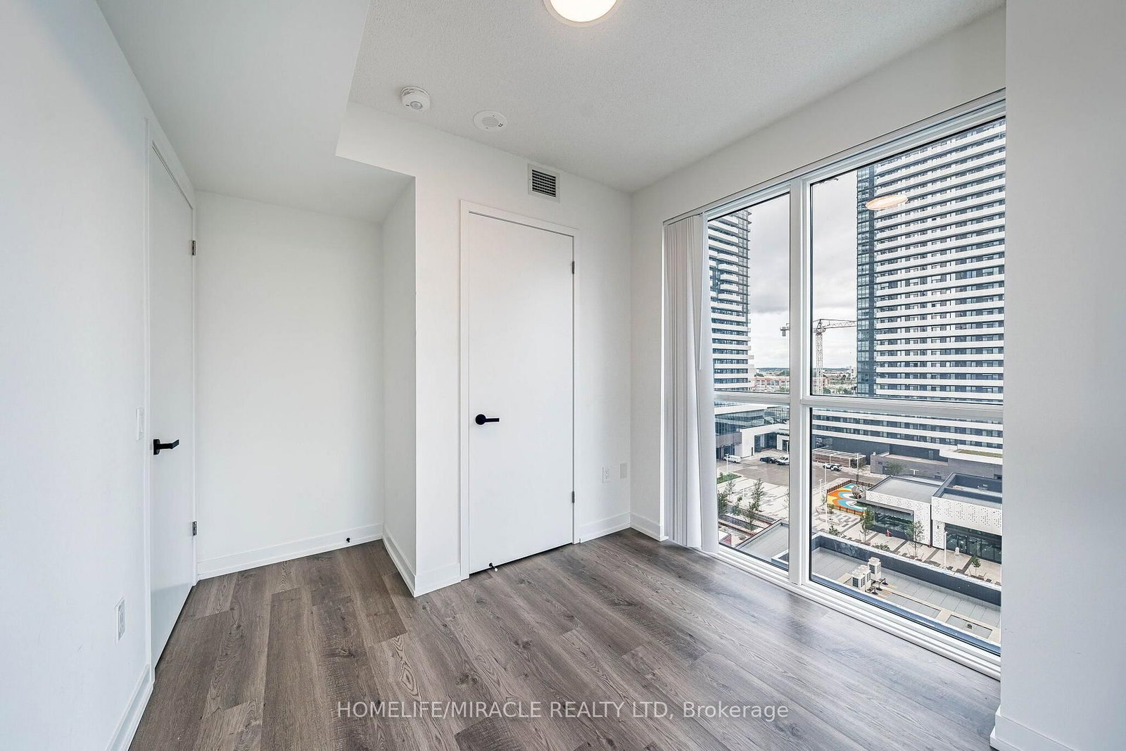 195 Commerce Street • #1003 • Vaughan, ON photo 32