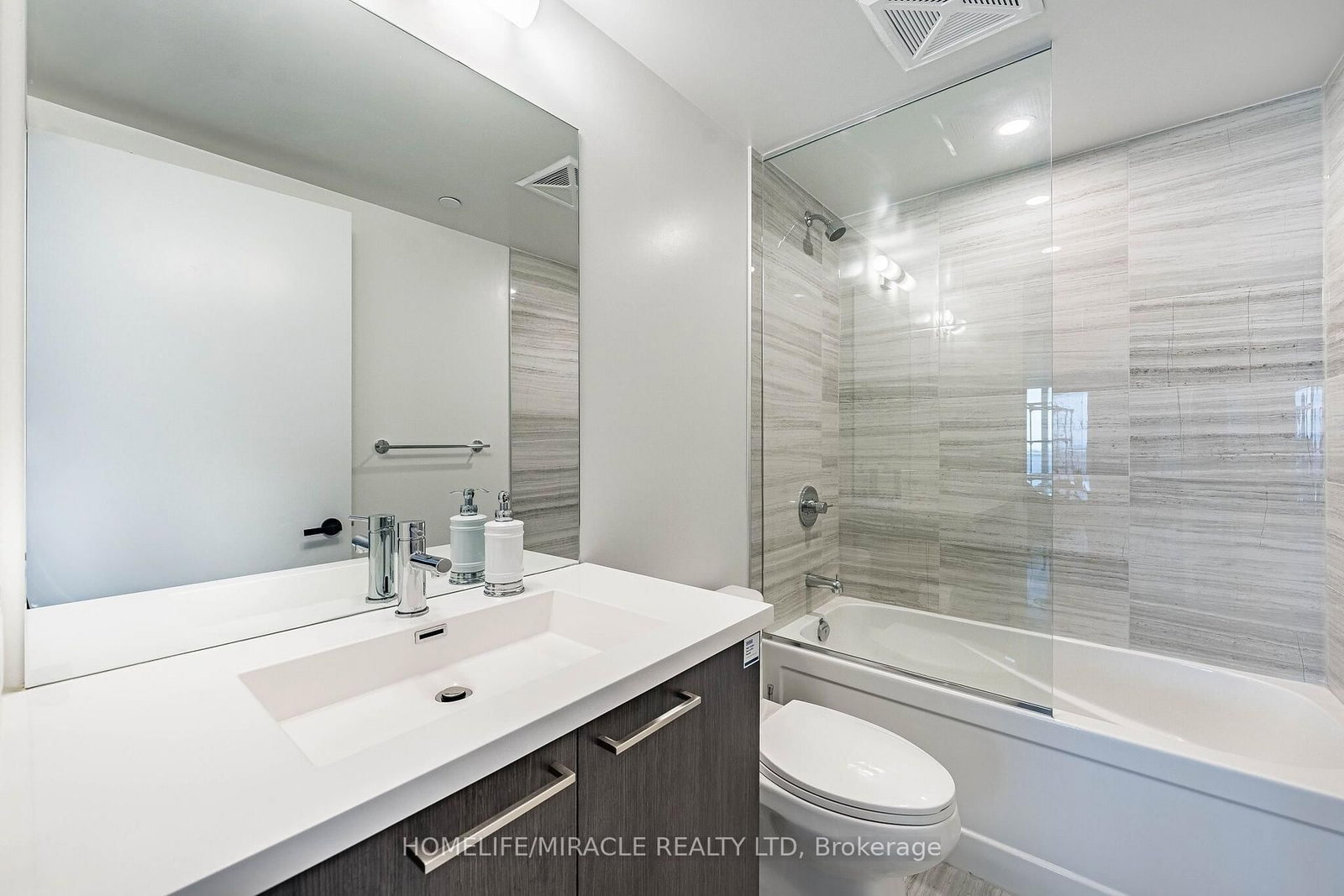 195 Commerce Street • #1003 • Vaughan, ON photo 33