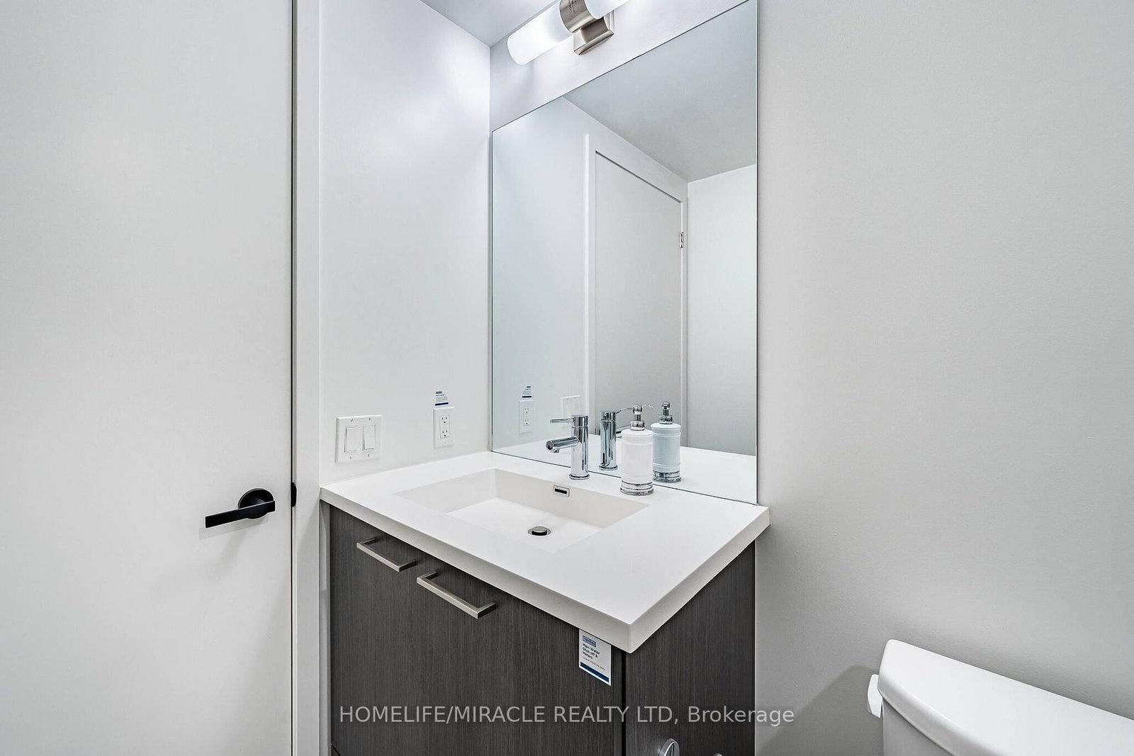 195 Commerce Street • #1003 • Vaughan, ON photo 34