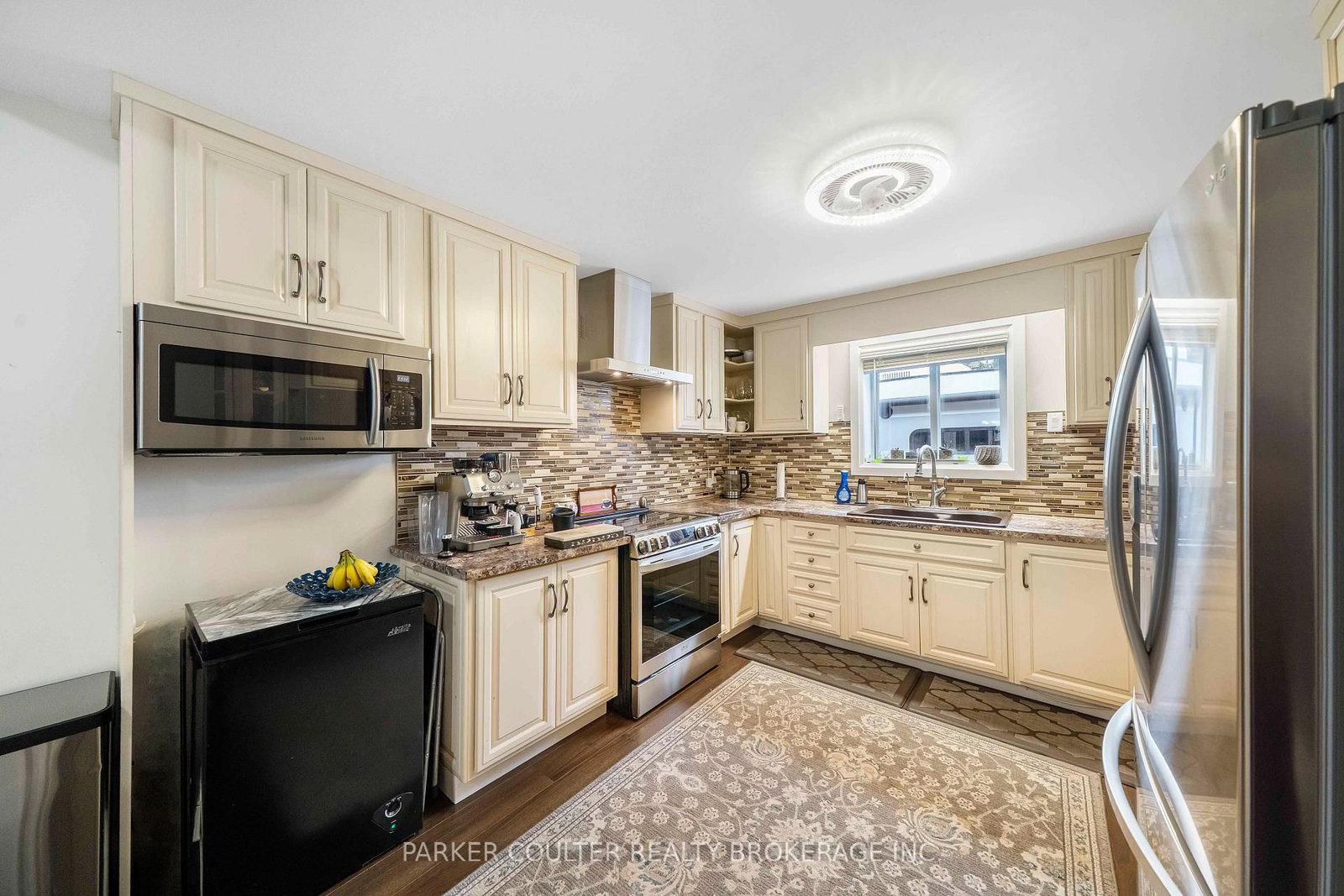 2510 25 Side Road • Innisfil, ON photo 10