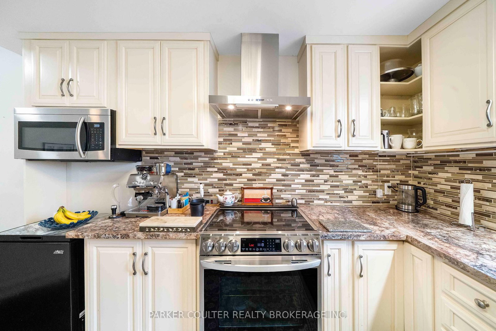 2510 25 Side Road • Innisfil, ON photo 13