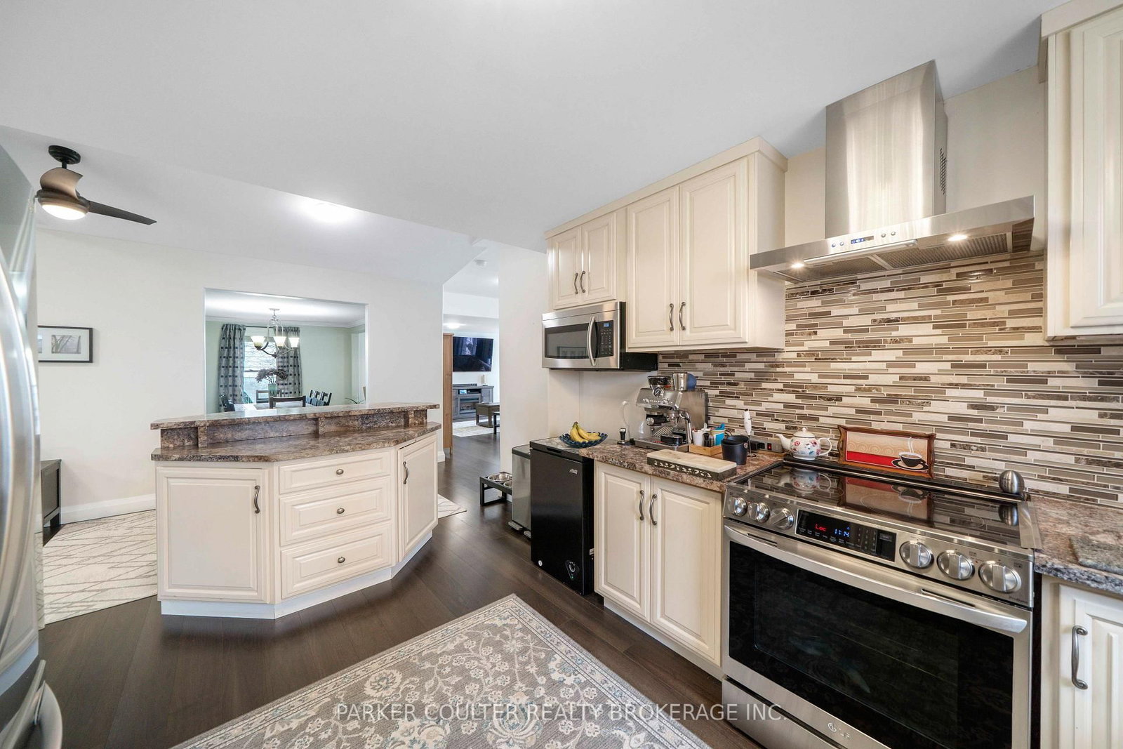 2510 25 Side Road • Innisfil, ON photo 15