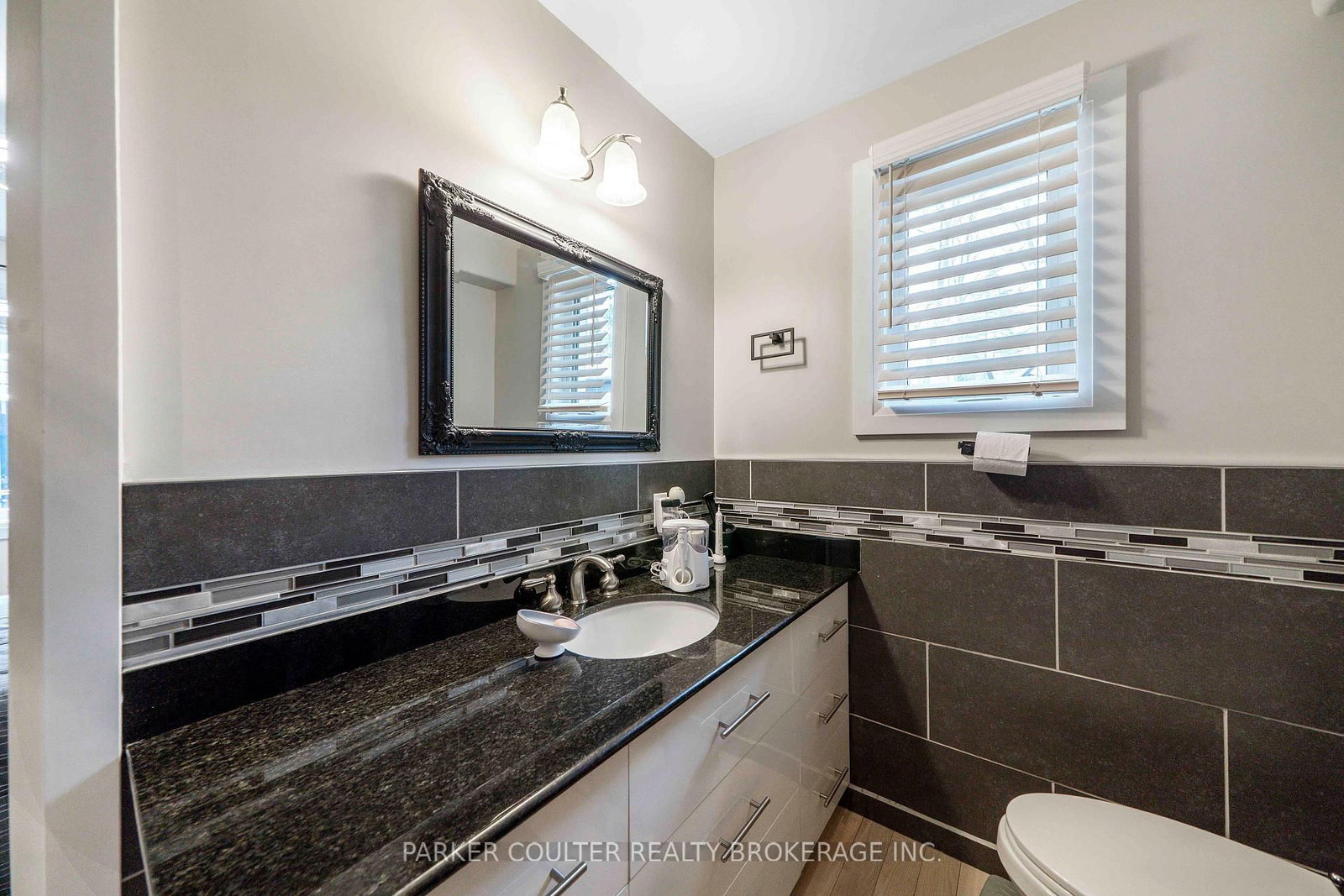 2510 25 Side Road • Innisfil, ON photo 38