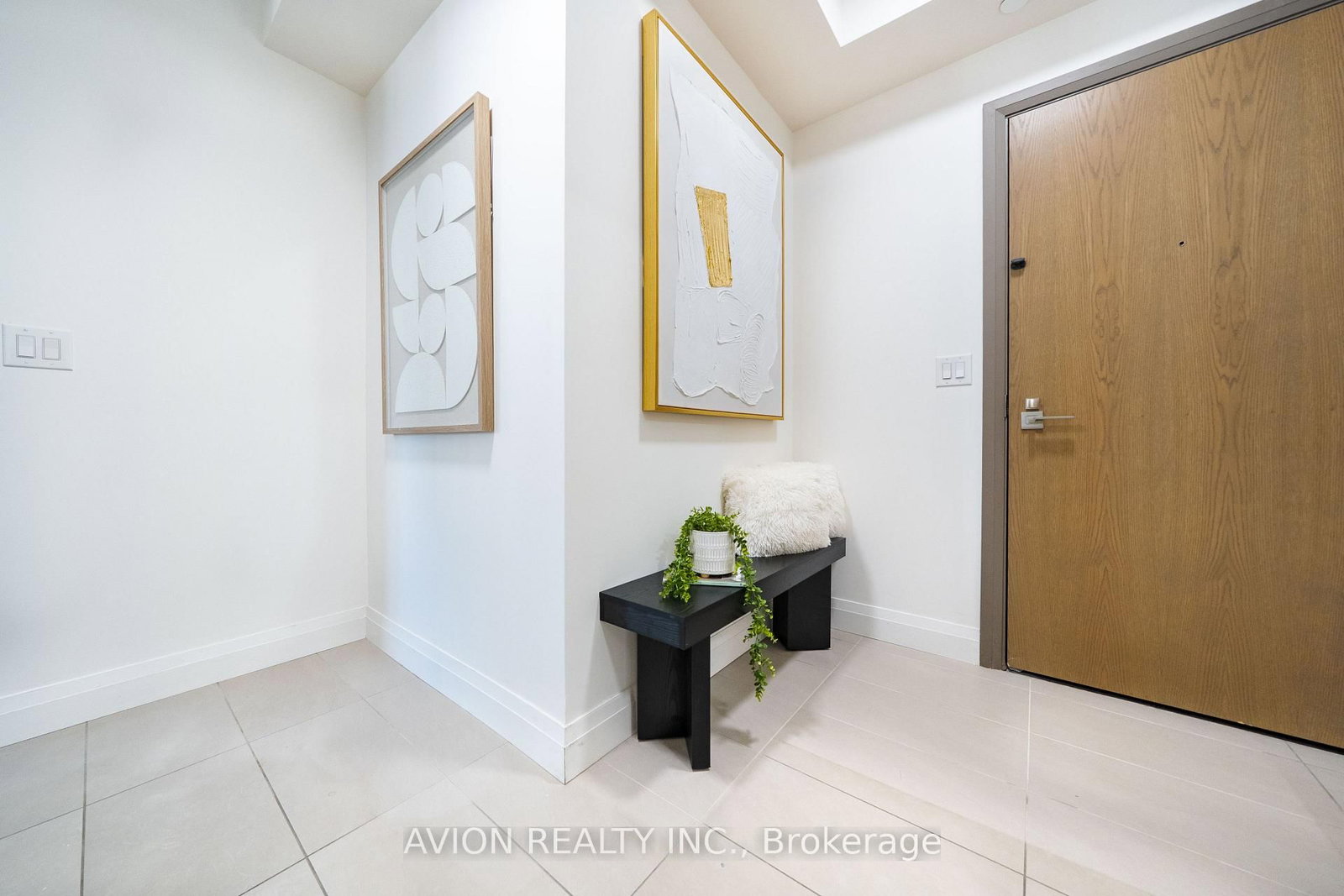 622 28 Uptown Drive • Markham, ON photo 7