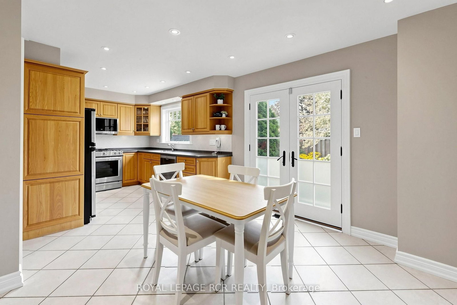 981 Krista Court • Newmarket, ON photo 20