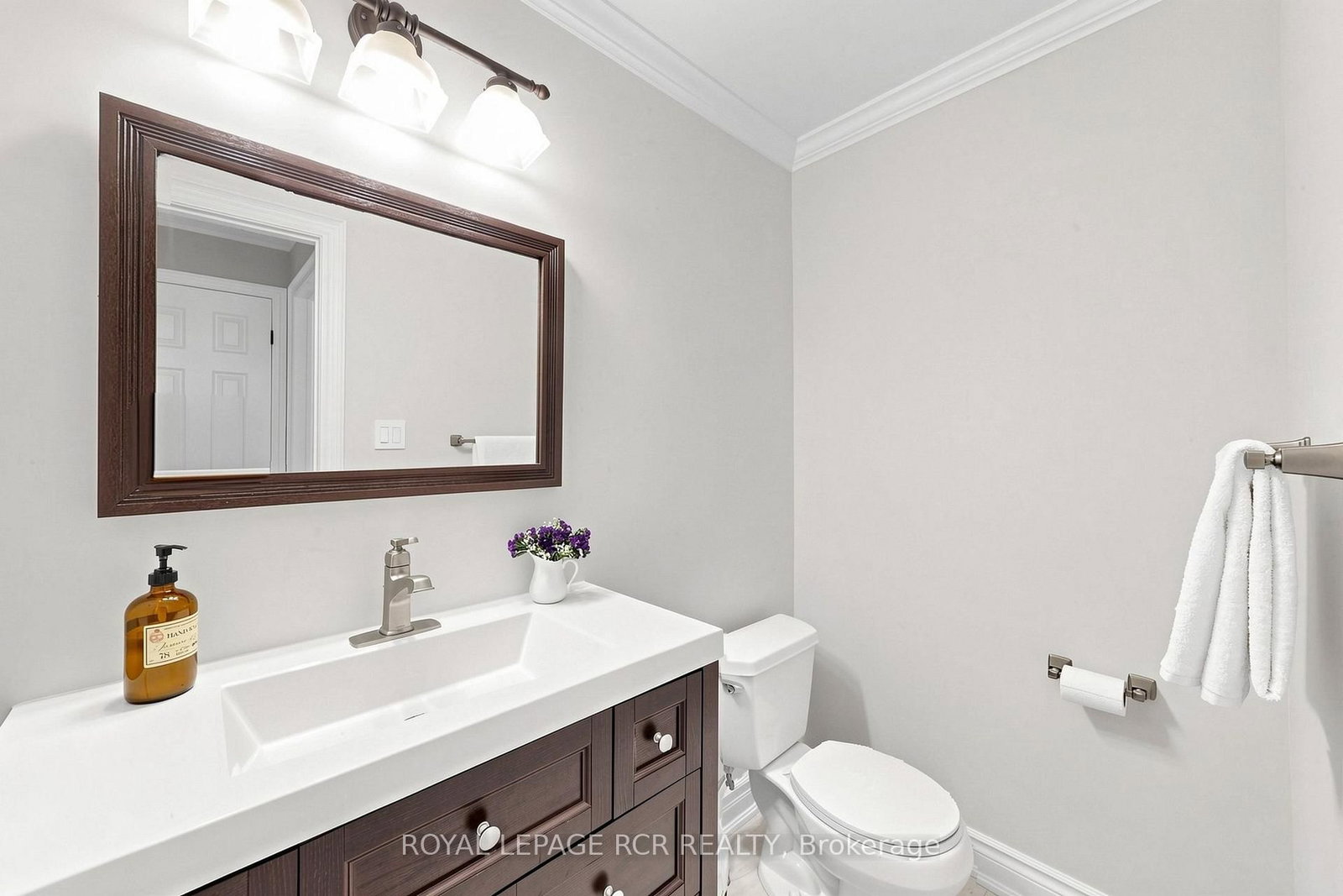 981 Krista Court • Newmarket, ON photo 25