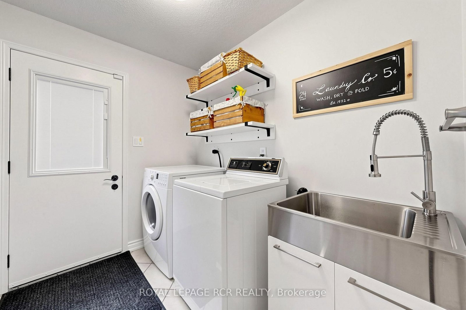 981 Krista Court • Newmarket, ON photo 26