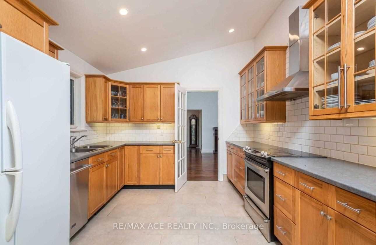 27234 Thorah Side Road • Brock, ON photo 4