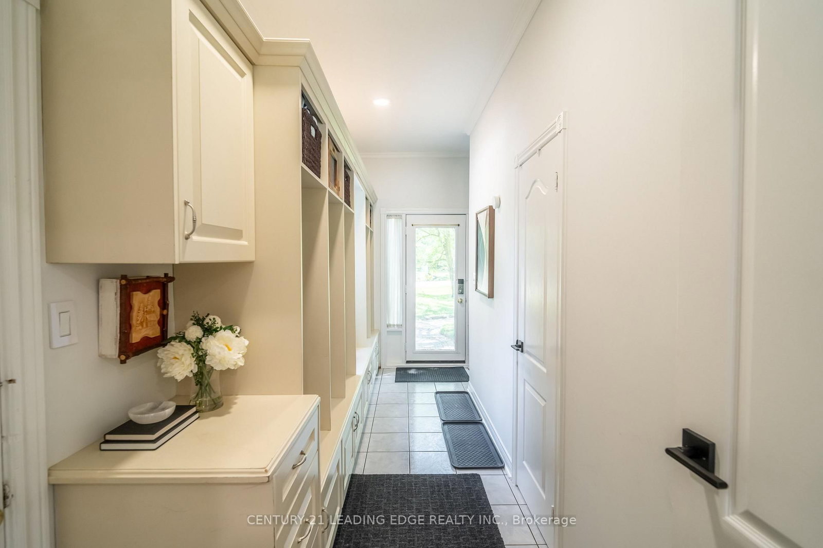 6 Stonegate Street • Whitchurch-Stouffville, ON photo 15