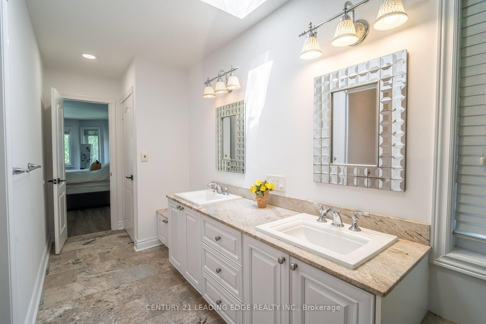 6 Stonegate Street • Whitchurch-Stouffville, ON photo 30