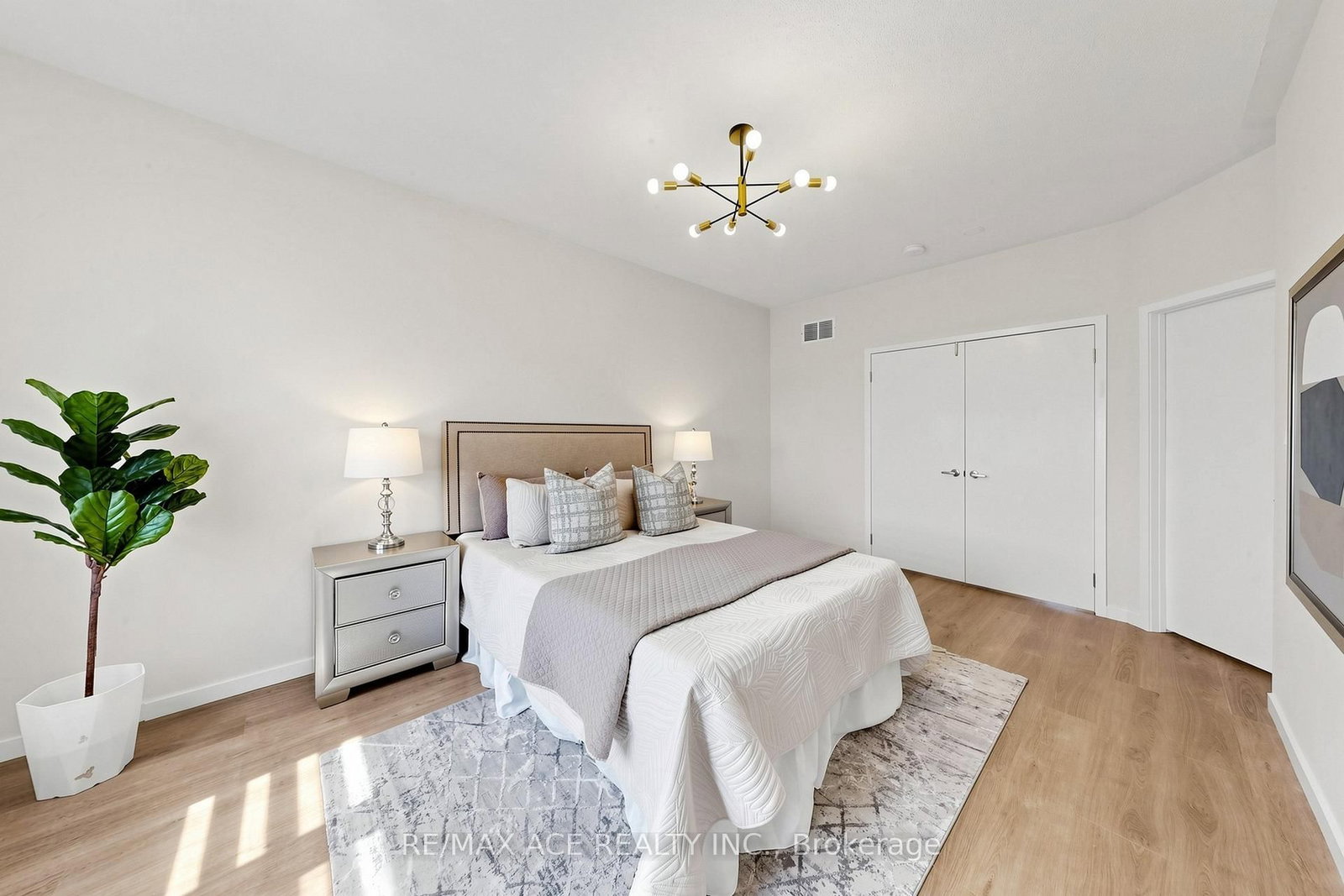 368 Elyse Court • Aurora, ON photo 23