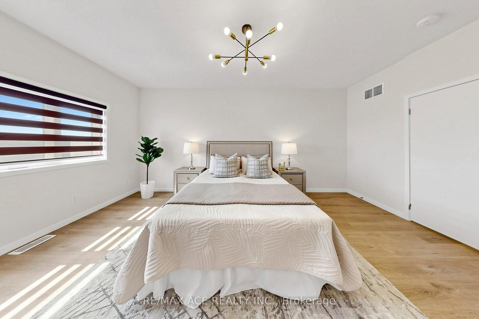 368 Elyse Court • Aurora, ON photo 24