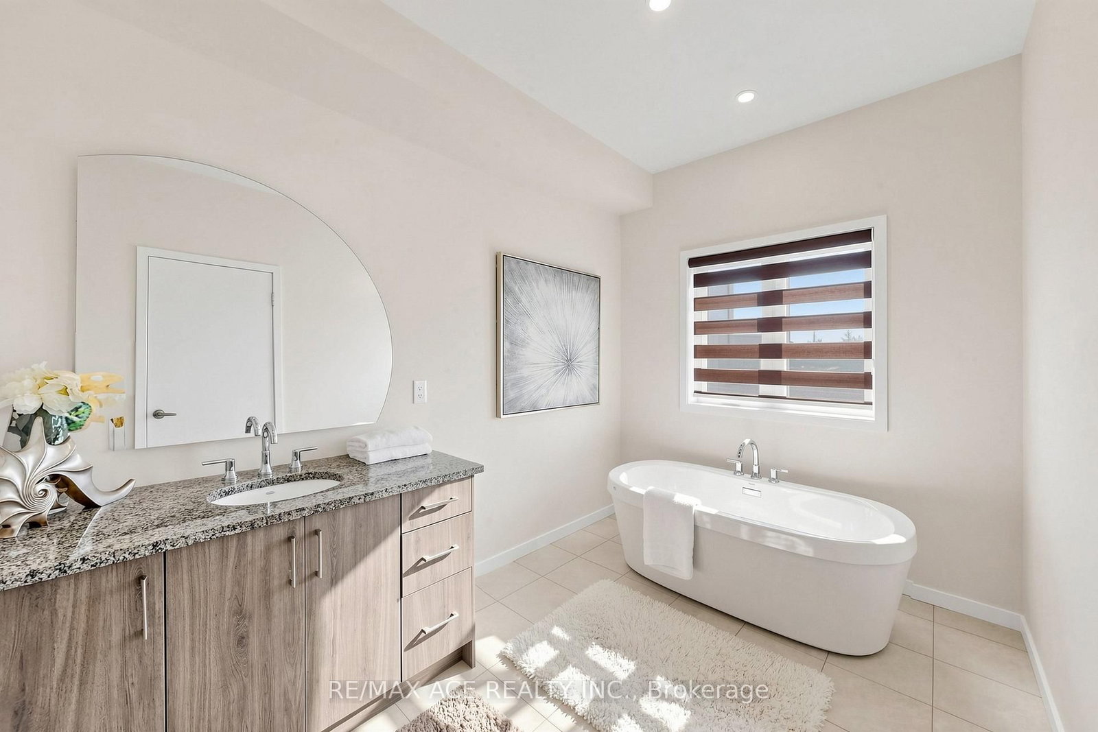 368 Elyse Court • Aurora, ON photo 26