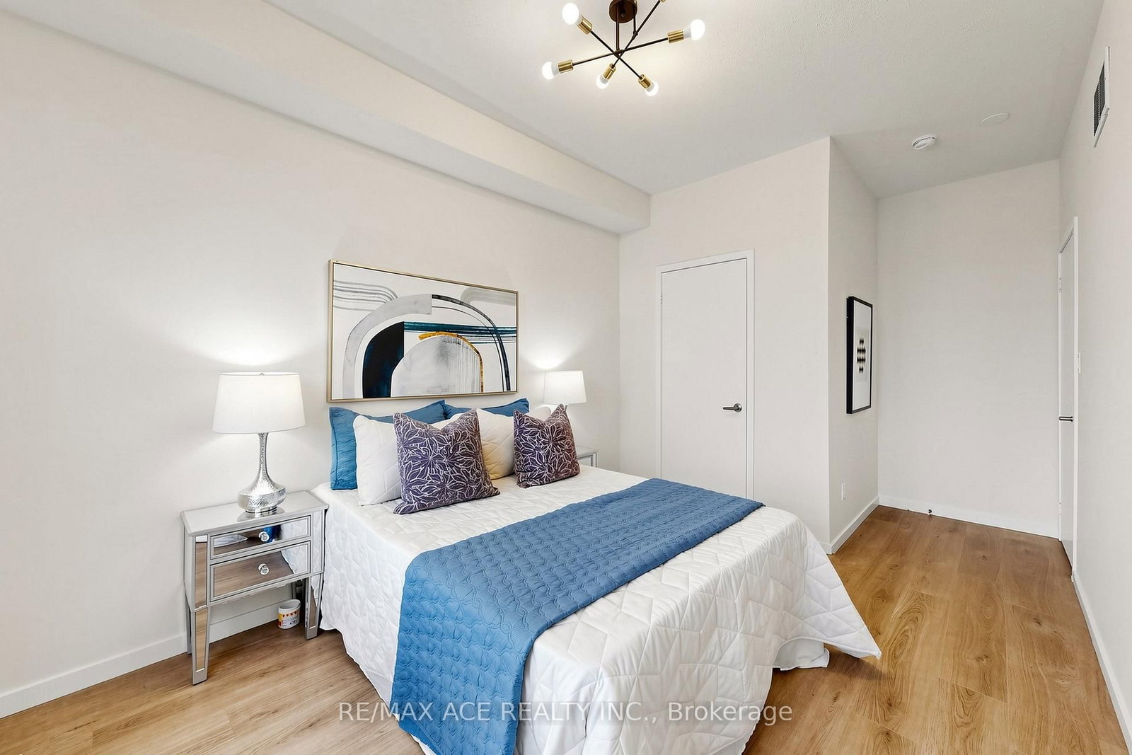 368 Elyse Court • Aurora, ON photo 30