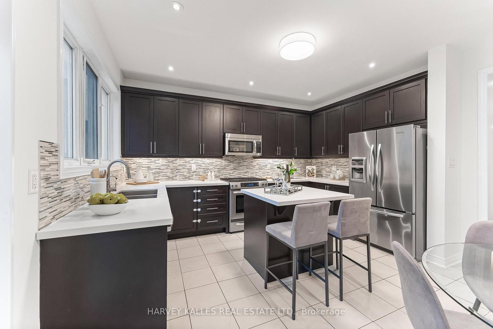 46 Grayleaf Drive • Whitchurch-Stouffville, ON photo 19