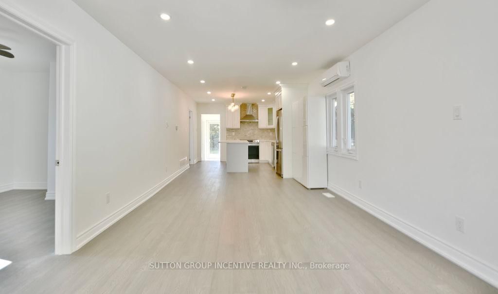 1556 Houston Avenue • Innisfil, ON photo 12