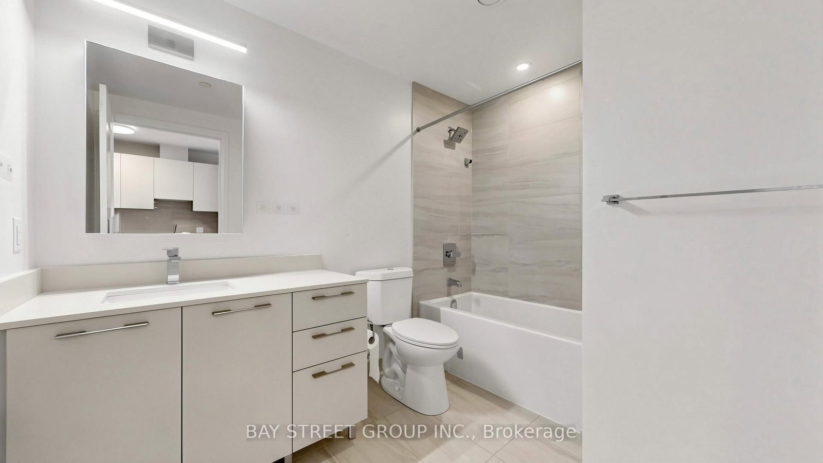38 Water Walk Drive • #528 • Markham, ON photo 15