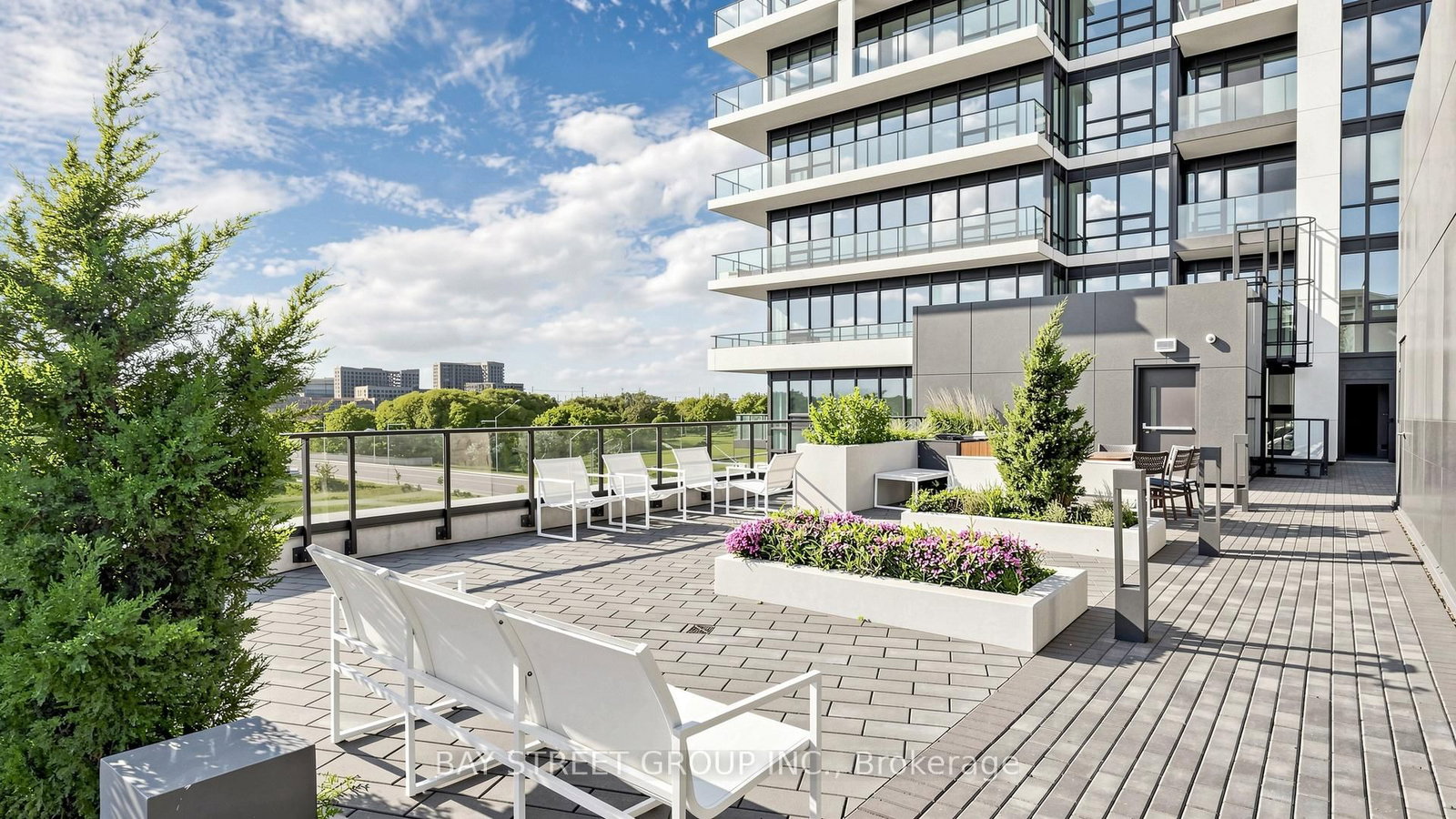 38 Water Walk Drive • #528 • Markham, ON photo 23