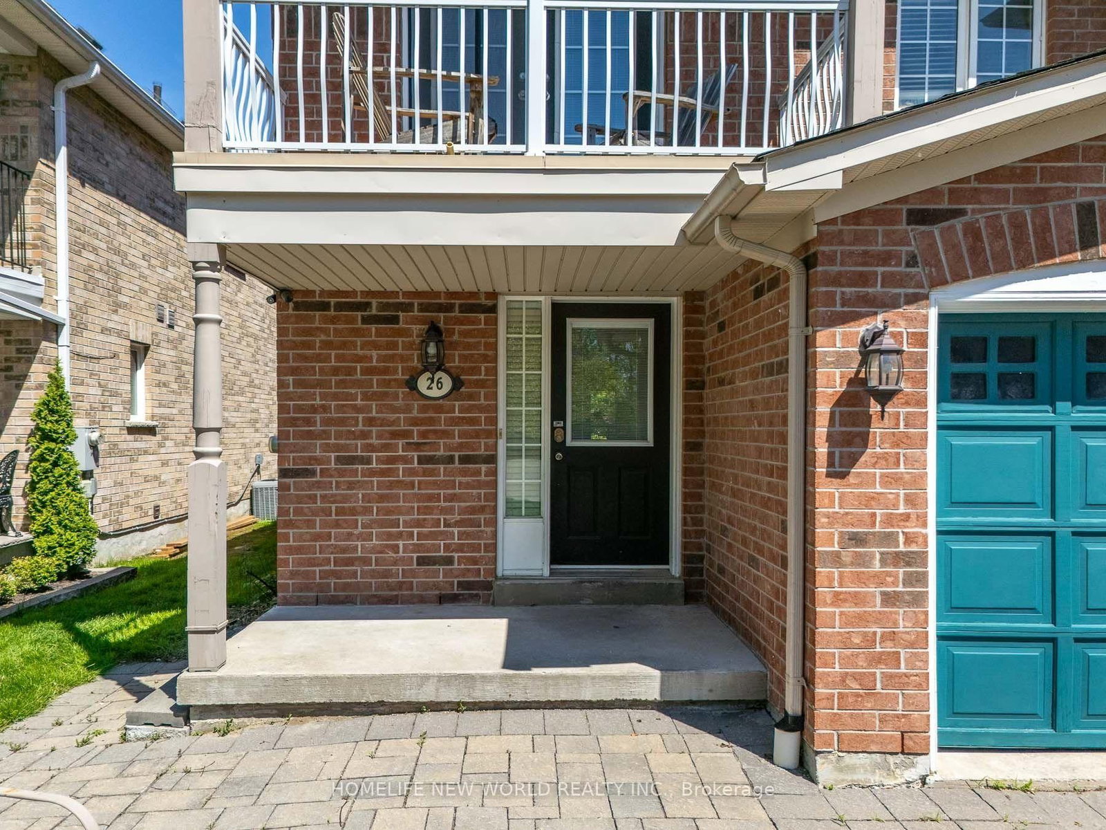 26 Cape Breton Court • Richmond Hill, ON photo 4