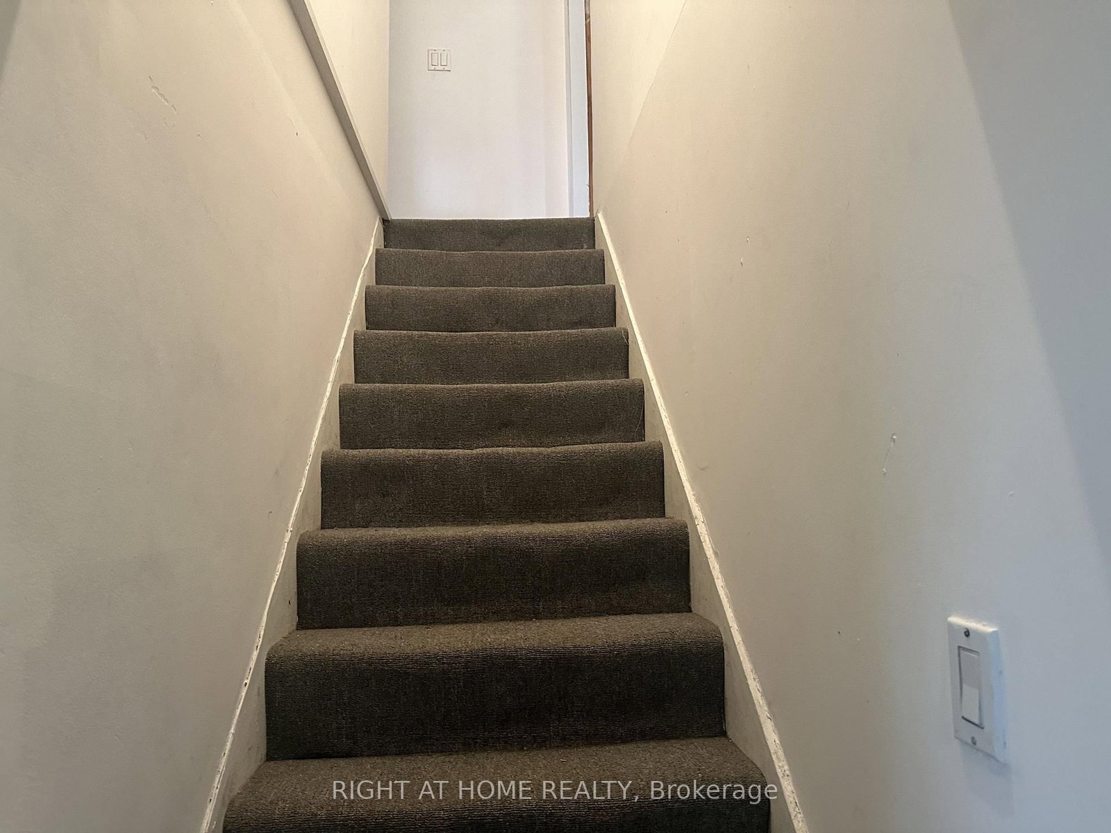 12702 Warden Avenue • Whitchurch-Stouffville, ON photo 4